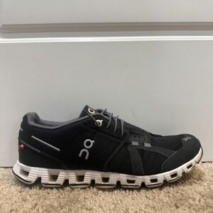 On Cloud Shoes Womens Size 8 Black Road Running Cushioned Sneakers Athletic